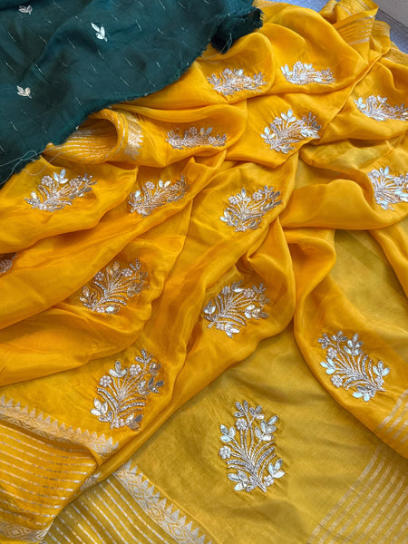 Crepe Banarasi Saree with Zardozi & Zarkan Embellishments