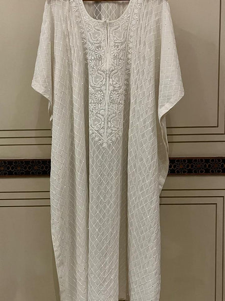 Pure Mulmul Kurta Set with Jaali Motifs for Chic Daywear