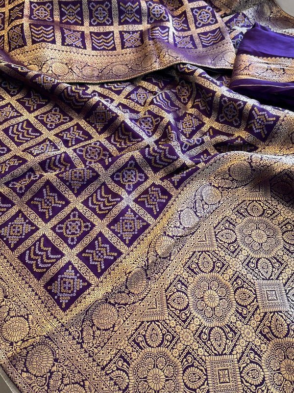 Pure Munga Silk Saree with Meena Banarasi Weaving