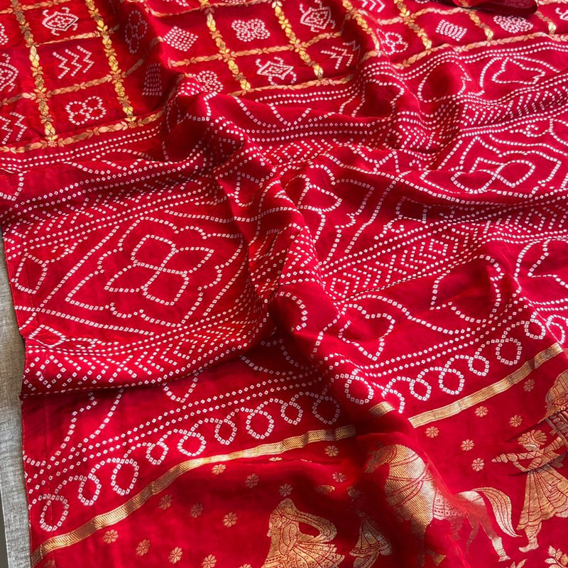 Pure Crepe Silk Saree with Bandhani Banarasi Weaving