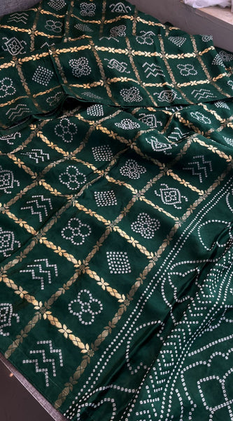 Pure Crepe Silk Saree with Bandhani Banarasi Weaving