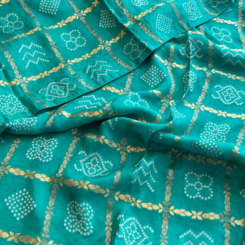 Pure Crepe Silk Saree with Bandhani Banarasi Weaving
