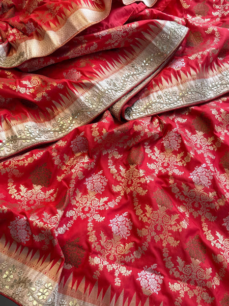 Munga Patola Silk Saree with Gotapatti & Pearl Embroidery
