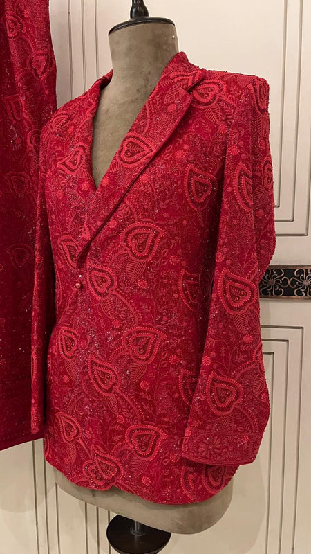 Surrkkh Laal Ek-Taar Blazer Set – Premium Wedding Wear