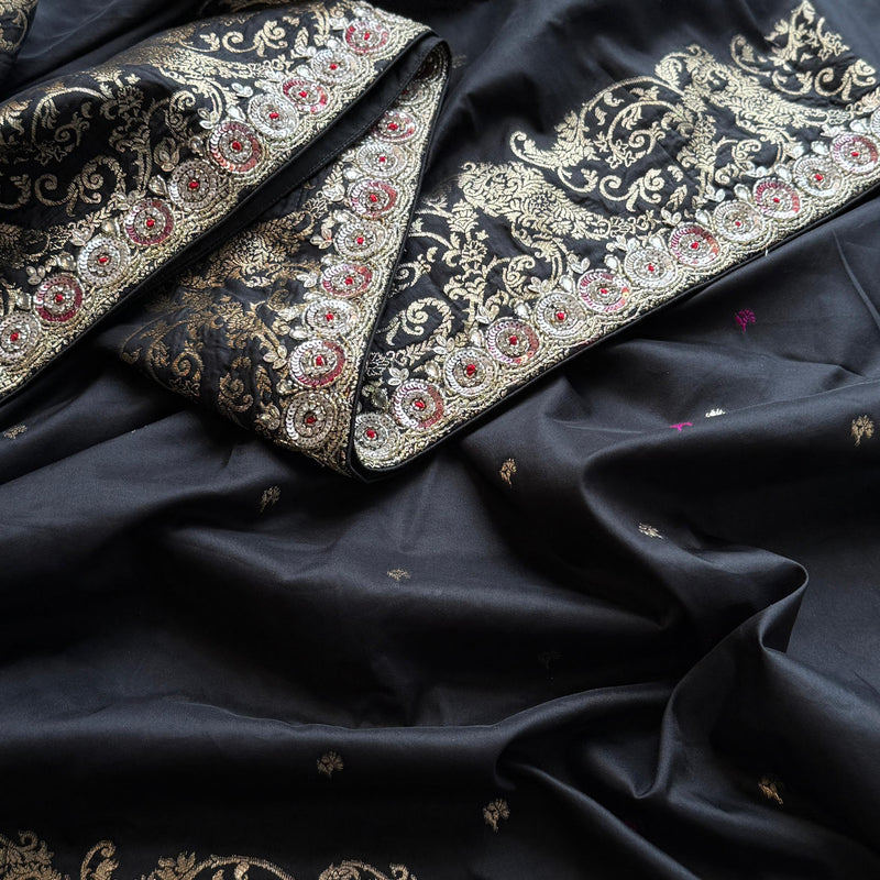 Soft Munga Silk Saree with Kutdana & Zarkan Embellishment