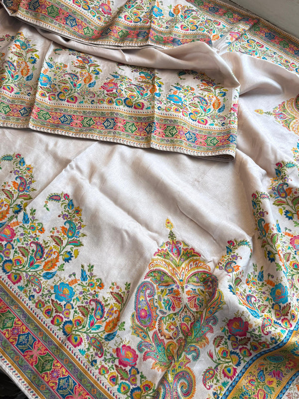 Pure Munga Silk Banarasi Saree with Traditional Meena Weaving